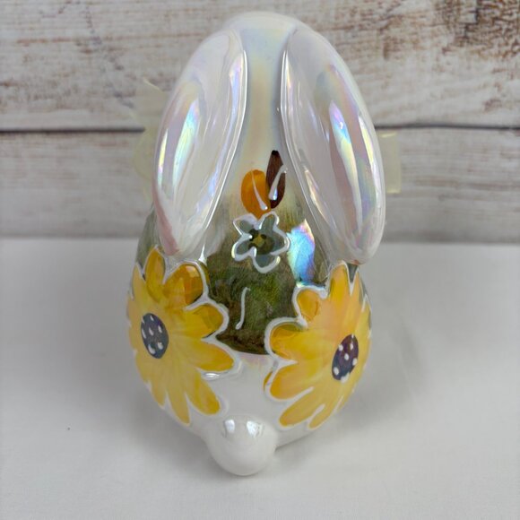 VTG White Bunny Rabbit Figurine Iridescent Glossy Luster Yellow Flowers - Picture 5 of 9